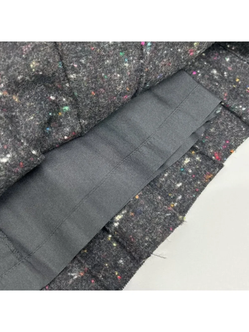 Chanel Wool Pleated Skirt 38